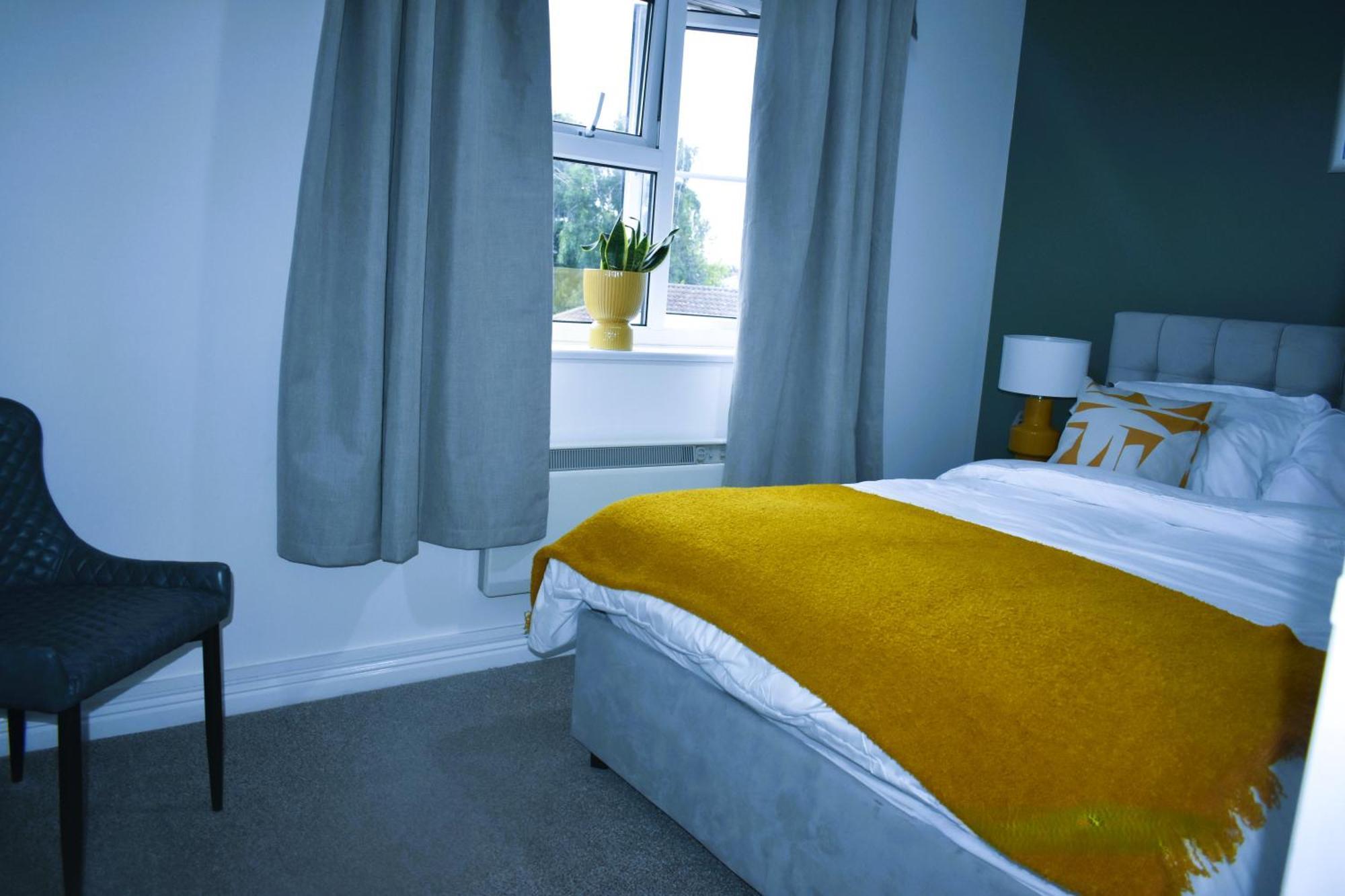 Luxury 2 Bed House With 3 Beds,3 Free Parking Lot In Dartford Near Town Centre, Adjacent Bus Stop, Train Station, Bluewater Mall, 25Mins To London City Airport,20 Miles From Central London Εξωτερικό φωτογραφία
